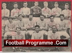 Blackpool Football Club Multi Autographed SIGNED 1965 - 1966 - football programme