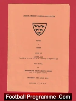 Sussex v Essex 1990 - Schoolboys Semi Final Young David Beckham - football programme