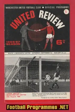 Manchester United v Newcastle United 1966 - Man Utd