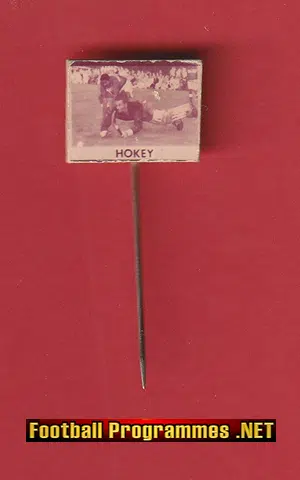 Mens Hockey Metal Badge 1960's