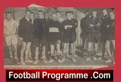 Fulham Football Club Multi Autographed Picture SIGNED 1960s - football memorabilia