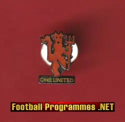 Manchester United Football Metal Badge – One United 1970s