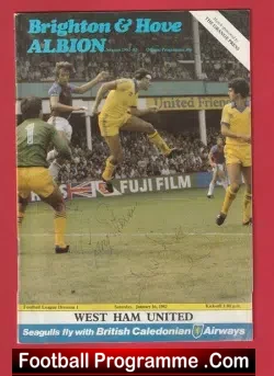 Brighton Hove Albion v West Ham United 1982 - Autographed SIGNED - football programme