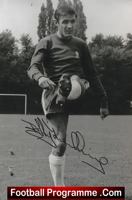 Chelsea Football Club Bobby Tambling Autograph SIGNED Picture