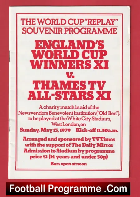 England World Cup Winners v Thames TV All Stars 1979 – Bobby Charlton