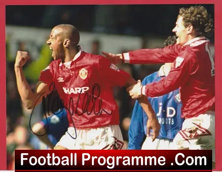Manchester United Dion Dublin Autograph Signed Photograph