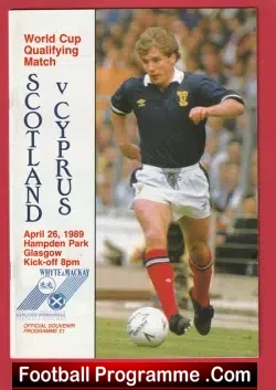 Scotland v Cyprus 1989 - Hampden Park - football programme