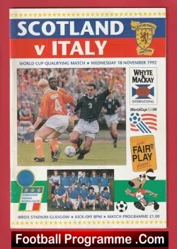 Scotland v Italy 1992 - Ibrox Glasgow - football programme