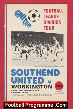 Southend United v Workington 1976 - Last Season for Workington - football programme