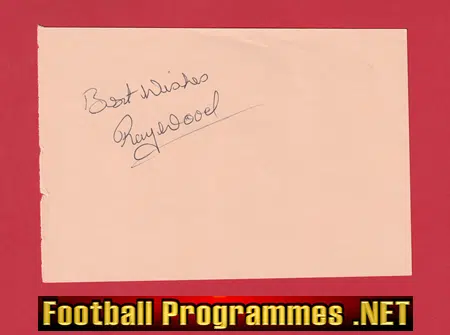 Manchester United Ray Wood Busby Babe SIGNED Autograph