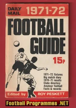 Daily Mail Football Guide Book 1970 - 1971