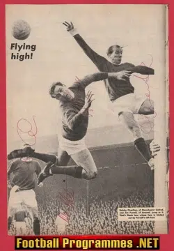 Manchester United Bobby Charlton Signed Autographed Man Utd