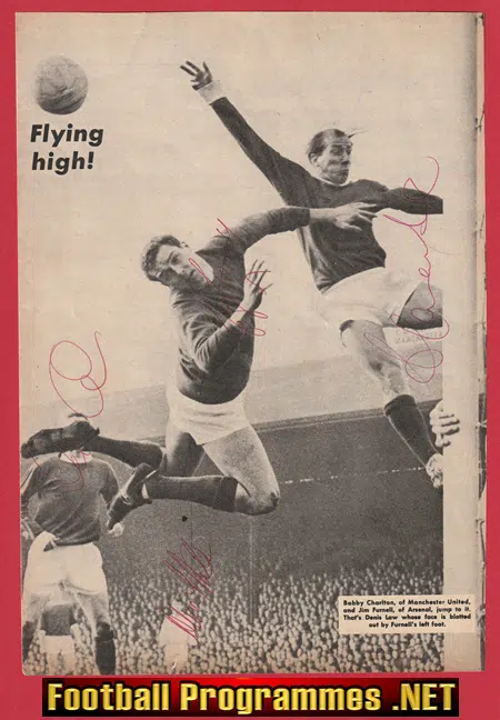 Manchester United Bobby Charlton Signed Autographed Man Utd