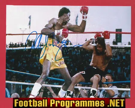 Boxing Tommy Hearns Autograph Signed Picture Photograph