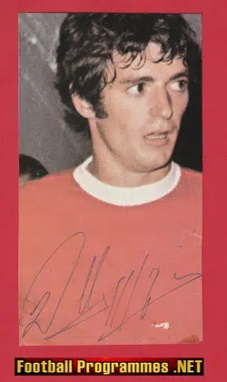 Manchester United Willie Morgan Autograph Signed Man Utd 1970's