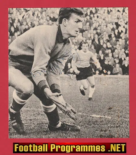 Manchester United Alex Stepney Autographed Picture Man Utd
