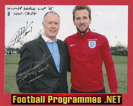 Liverpool Roger Hunt Autograph Signed Picture Photo 66 Winner