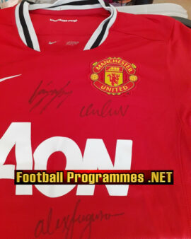 Manchester United Multi Signed Football Shirt 2013 – Fergie Last