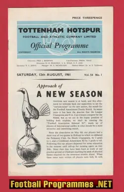Tottenham Hotspur v FA Select X1 1961 - Charity Shield Programme