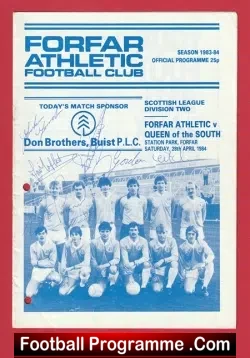 Forfar Athletic v Queen Of The South 1984 Multi Autograph SIGNED - football programme