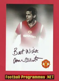 Manchester United Arthur Albiston Autograph Signed Picture Man Utd